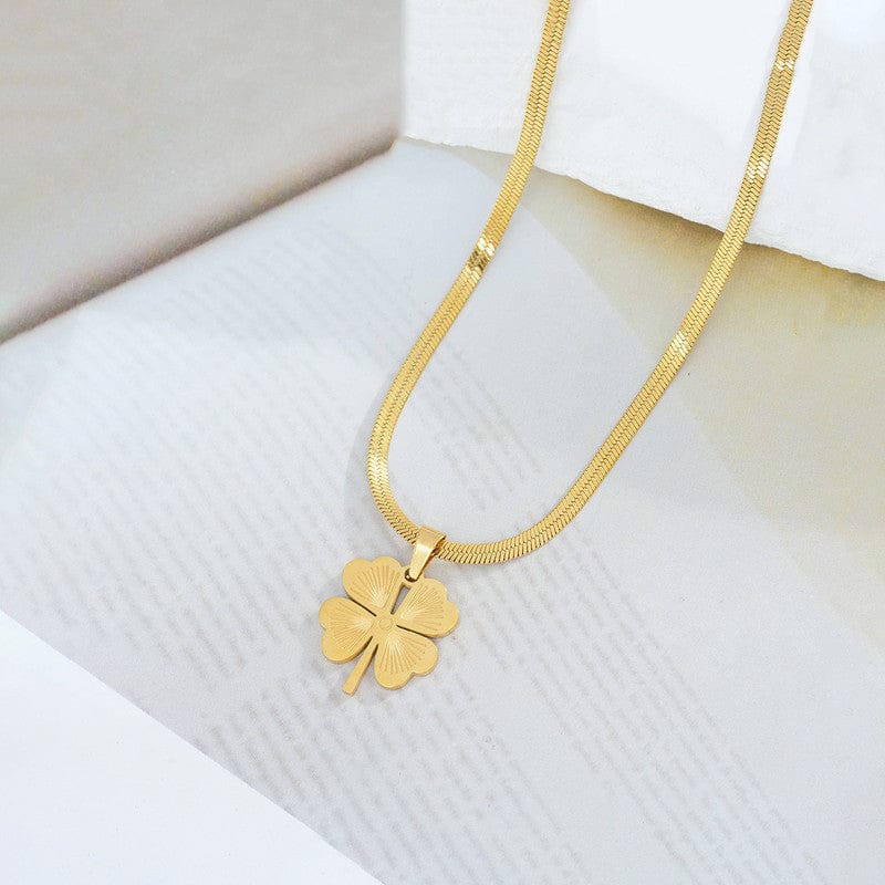Flower Pattern Heavy Anti Tarnish Necklace