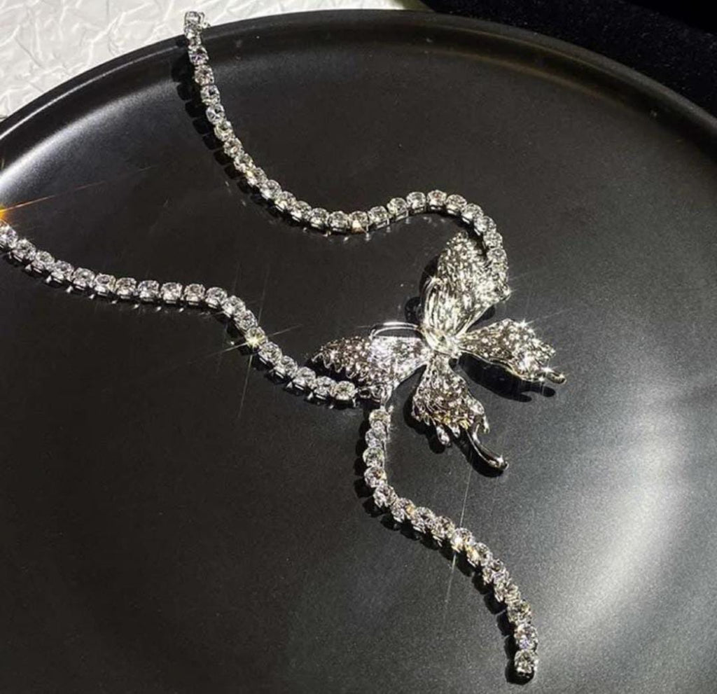 Silver Elegant Butterfly Koraen Necklace
