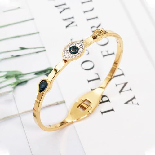 Singel Eye Anti Tranish Bracelet