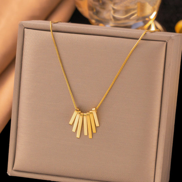 Dangling Stripes Anti Tarnish Necklace